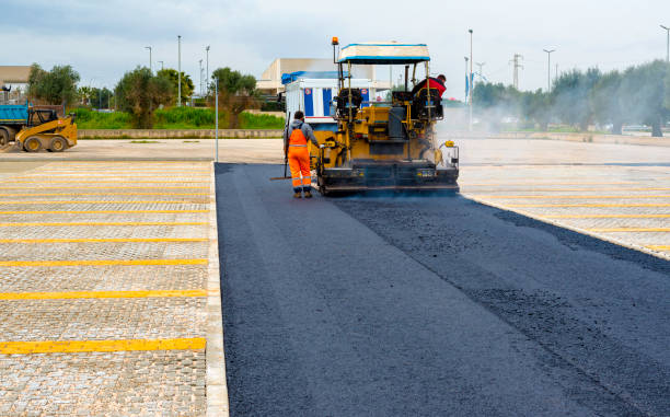 Best Recycled Asphalt Driveway Installation  in Bastrop, TX